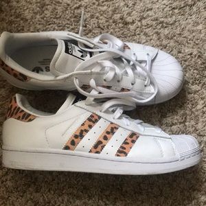 ❤️Adidas Superstar Sneaks